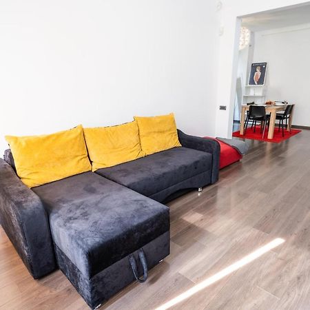 Cozy & Spacious Flat Near Victoriei Square Bucarest Exterior foto
