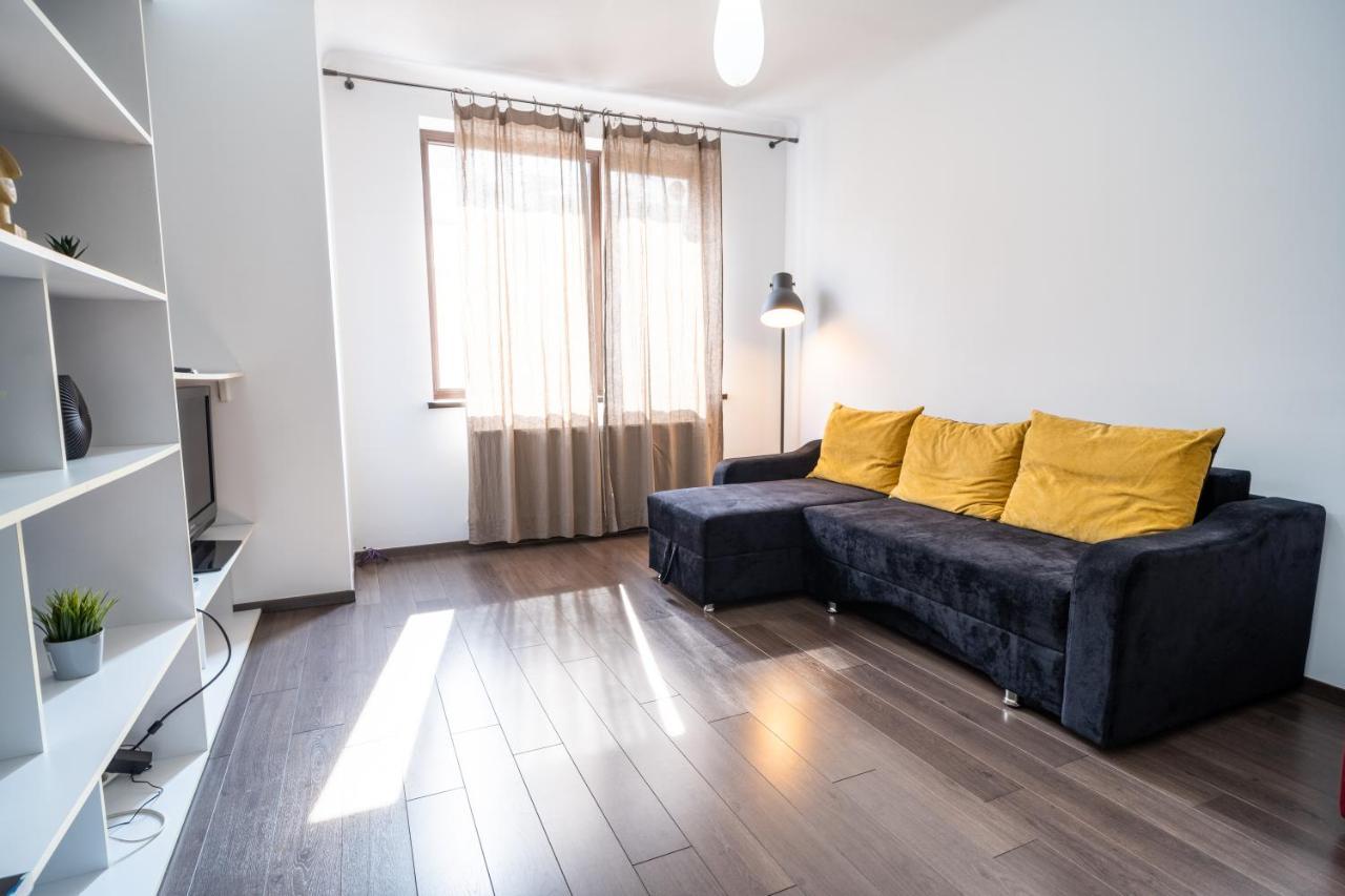 Cozy & Spacious Flat Near Victoriei Square Bucarest Exterior foto