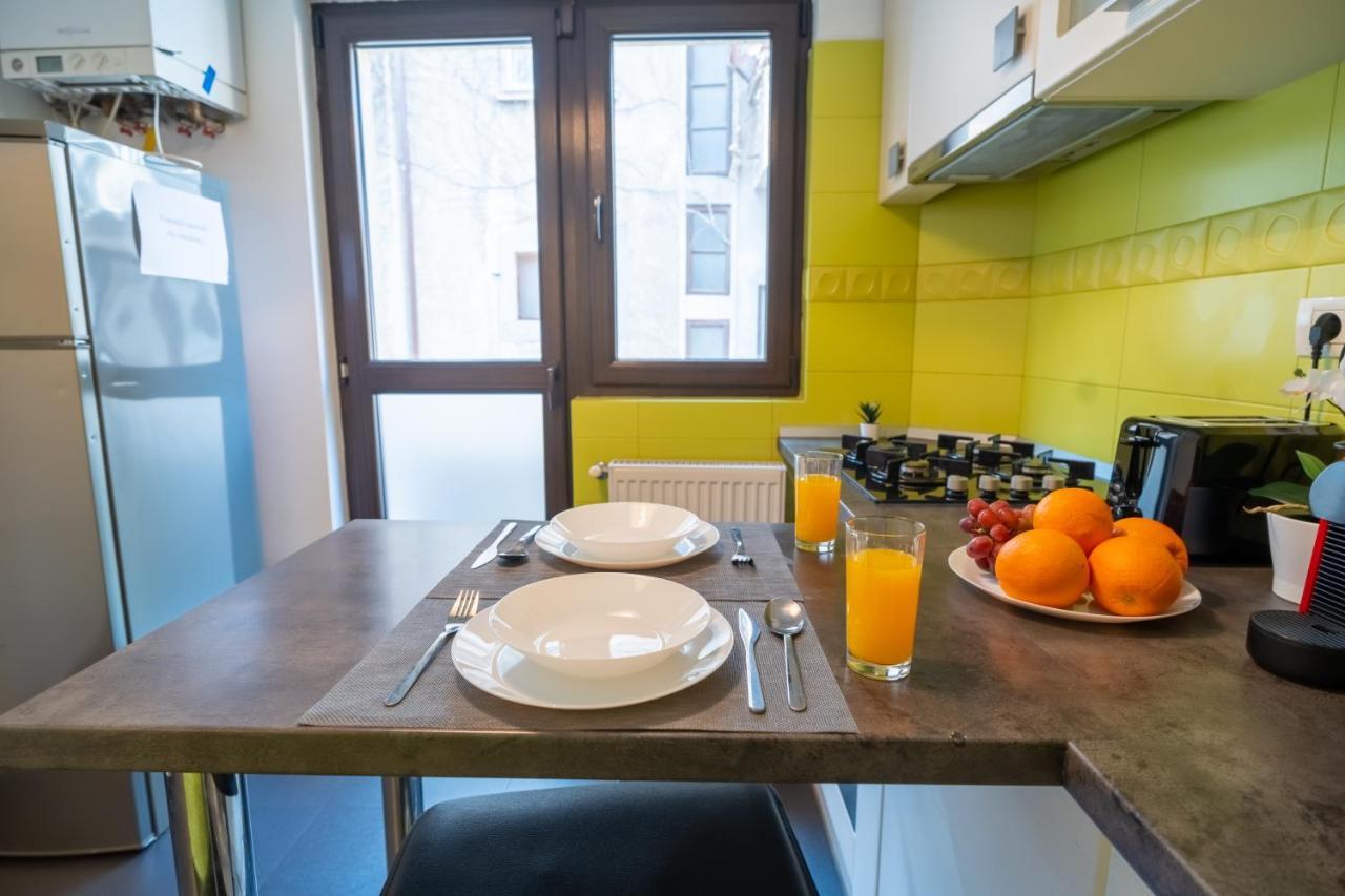 Cozy & Spacious Flat Near Victoriei Square Bucarest Exterior foto