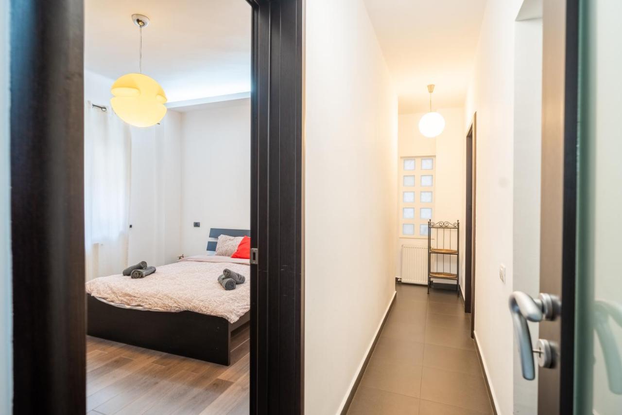 Cozy & Spacious Flat Near Victoriei Square Bucarest Exterior foto